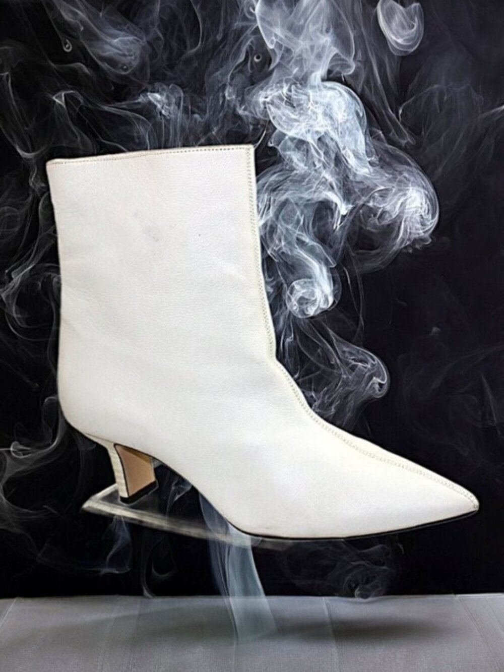 Paul Andrew Mangold White Leather Pointed Toe Ankle Booties Size 36.5